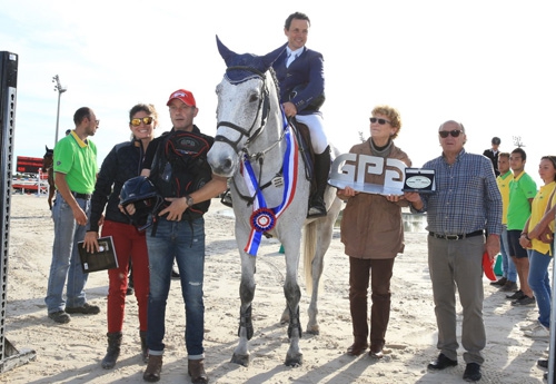 Laurent GUILLET et son cheval Uhlan Okkomut remportent le Grand Prix GPA CSI** 145