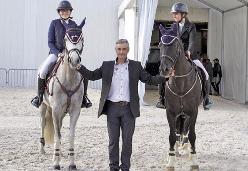 Clothilde Jausserand et Marie Lentrebecq avec leur coach Tony