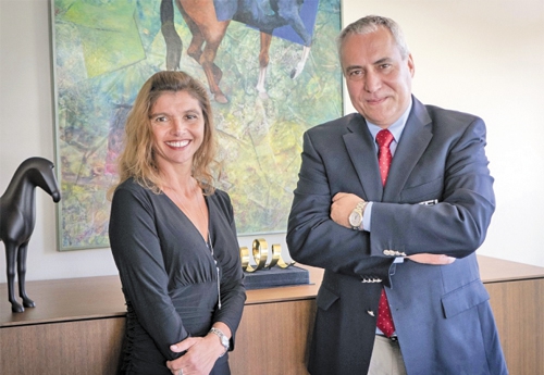 Ingmar De Vos président de la FEI et Jessica Newman fondatrice de JustWorld 