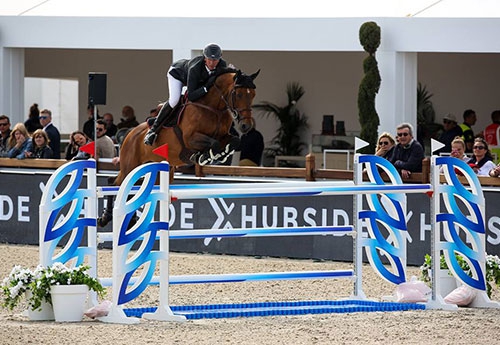 Patrice Delaveau et Uraeus Blanc HDC gagnent la première qualif’ du CSI2* de Deauville (ici à St Trop')