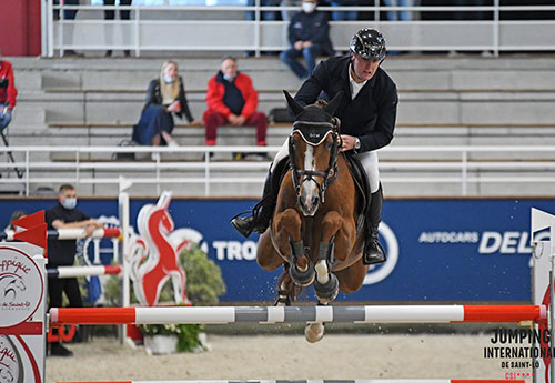 Mathieu Lambert et Bacarole des Baleines gagne la seconde épreuve du CSI 2* à 1m40 Prix Nash Auction © Pixels Events