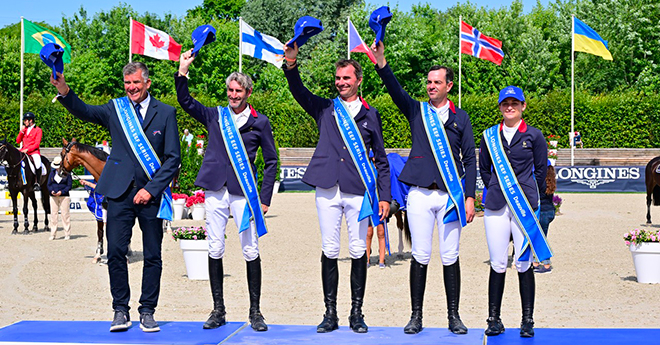 L'équipe de France sur le podium à Deauville ©Pixel Events