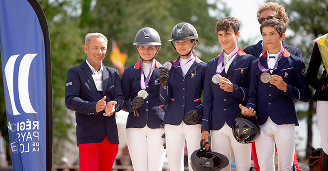 Gilles Viricel, Ella Rinaldi, Tifanie Villeton, Clement Tonon, Laurick Hardy et Romain Richomme (©FFE/ED)