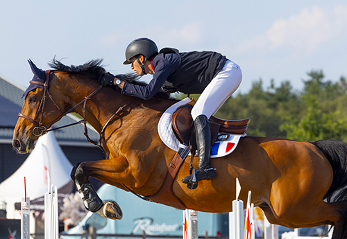 Ewen China et Bacchus d’Ecames remportent le Bronze aux Championnats d’Europe Juniors à Kronenberg (© FEI/Leanjo de Koster)
