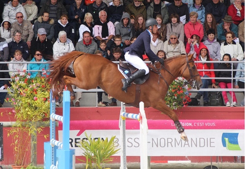 Julien Epaillard et Pigmalion du Rozel à Saint Lô durant le Normandy Horse Show 2014. © Sophie Bonnemason