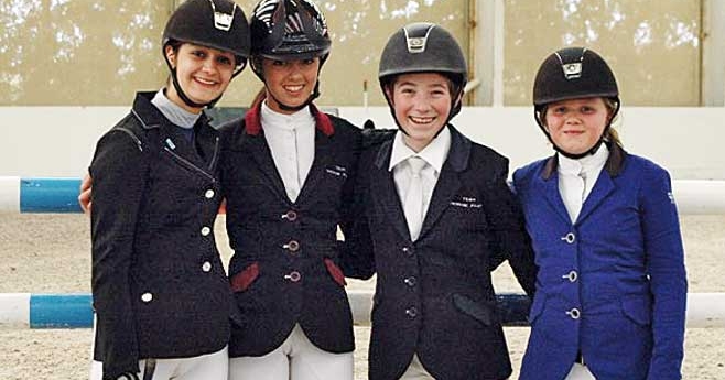 Camille Condé Ferreira, Nina Mallevaey, Thomas Scalabre et Juliette Wiart, belle brochette de champions