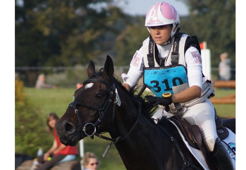 Gwendolen Fer et Romantic Love au Grand National de lignières en 2014 ( Photo Hélène Chancerelle)