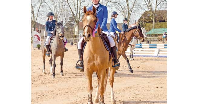 Remise des prix de la poney 1