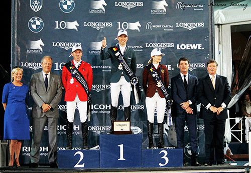 Il est content Simon (Delestre) et il a bien raison: magnifique victoire dans le GCT d'Anvers 1,60m avec sa petite merveille de générosité: Ryan des Hayettes (Hugo Gesmeray x Ryon d'Anzex AA) qui n'a pas touché une barre de la soirée.