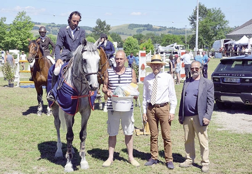 Eric Lagarrigue et United d’Emy SF, Vainqueur du GP Amateur Elite
