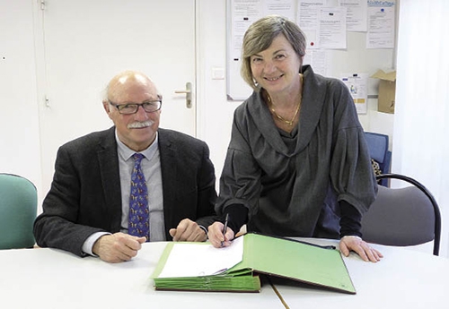 Jacques Robin, président du CRE Poitou-Charentes et Hélène Greslier, directrice territoriale de la protection judiciaire de la jeunesse de Poitou-Charentes (© CRE Poitou-Charentes)