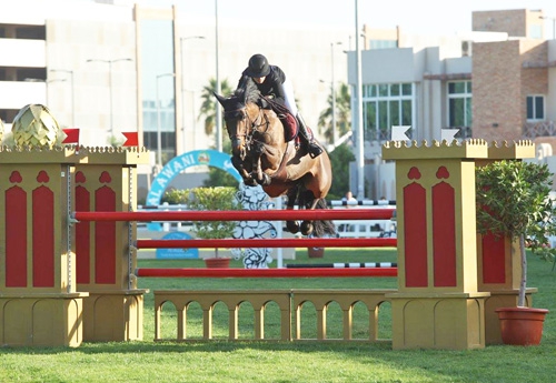 Adeline Hécart et Question d’Orval au CSI3*W de Sharjah