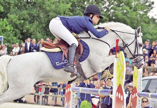 Camille Favrot et Uhélem de Seille (© poney-as.com)