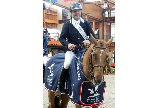 Max Thirouin affichait un large sourire à la remise des prix. Le Francilien venait de prendre l’ascendant sur les meilleurs couples du saut d’obstacles