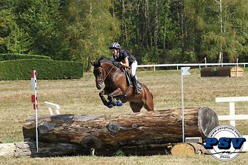 Marie Bouchanville/Epouse Moi