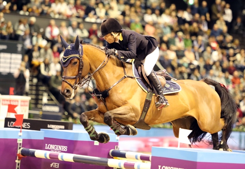 Edwina Tops/Vinchester (© Etienne Robert)
