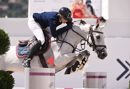 Marie Demonte l'emporte jeudi avec Stella Levista (HUBSIDE JUMPING/Marco Villanti)