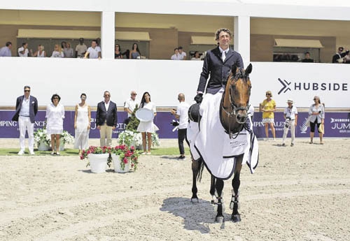 Guillaume Foutrier et Valdocco des Caps (© Hubside Jumping/Philippo Gabutti)