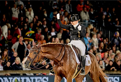 Isabell Werth et Bella Rose, UNE NOUVELLE VICTOIRE? Photo FFE/PSV