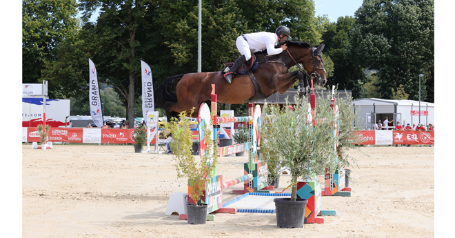 Nicolas Deseuzes/Ulloa du Trefle (© FFE/PSV-