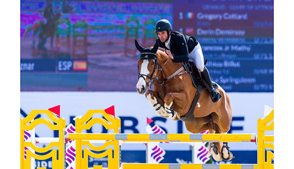 Belle victoire d'Eduardo avec Legend. Joli nom! (© HUBSIDE JUMPING - Marco Villanti)