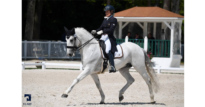 Anne-Sophie Serre & Vistosso de Massa avec qui elle concourrait en 2019 dans le Crédit Mutuel Nord Europe CDIO5 * FEI Nations Cup (© Ecary)