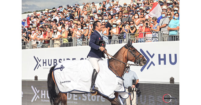 victoire du Rhône-Alpin Olivier Perreau et Venizia d'Aiguilly (l’Hubside Jumping )