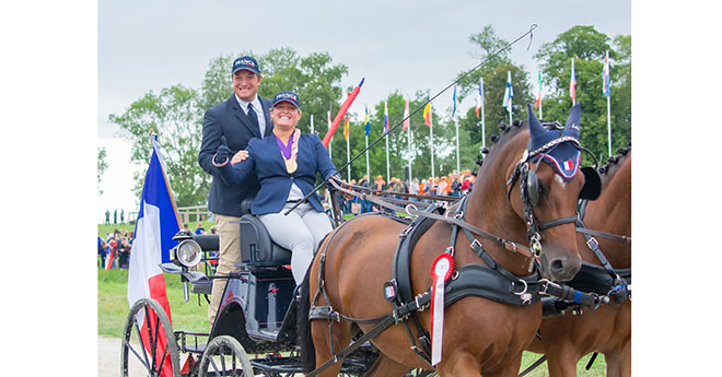 Louise Fillon, Tiesto et Hardo Hoeve's Hilbert, médaille de bronze en attelage paire (© Mélanie Guillamot)