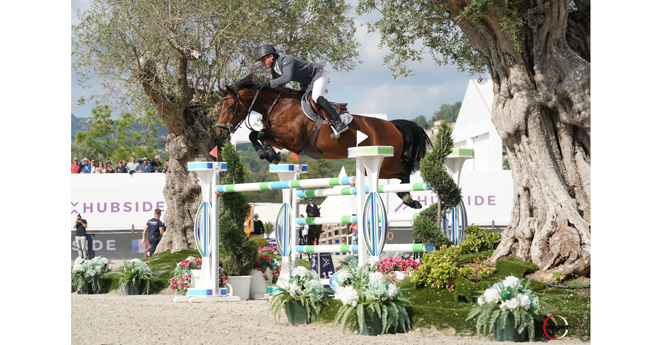 CSI 2* (1,45 m) : Julien Epaillard et Cheyenne d'Auge (© Sportfot-Hubside Jumping)