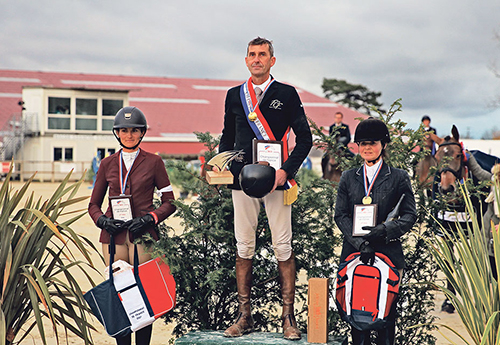 Elite : 1. Francois Guihard/Vintage de Liam (CRE Pays de la Loire); 2. Claire Brunet/Upsilon du Sornin (CRE Sud); 3. Catherine Blaize/Venica de Chateluis (CRE Ile de France)