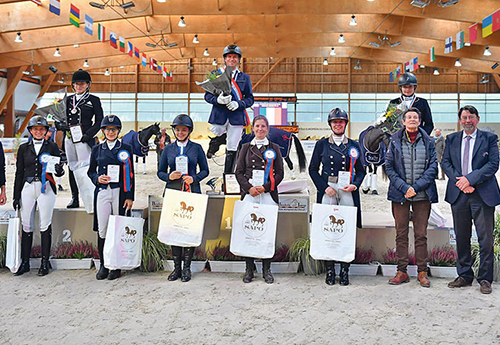 Amateur 2 seniors : 1. V. Vinchon/Fidertanz For Rosi, 71,817; 2. C. Doute/Chanel du Val, 67,847; 3. C. Jousson/Légende de Hans, 67,397
