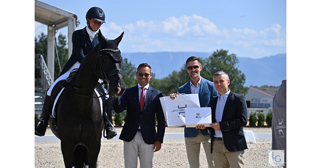 Annabel Delert et Jackpot P, meilleure française du CDI 3* (© Les Garennes)