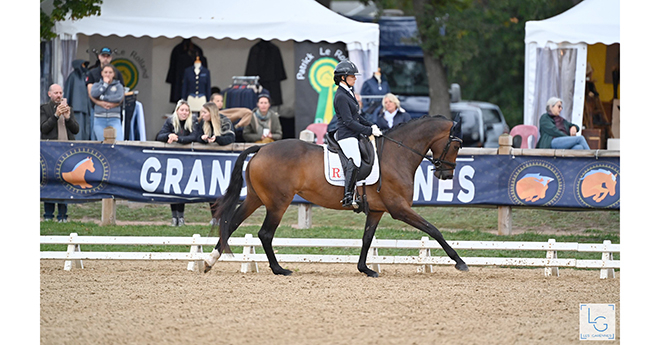 Flamboyante de Fontaine/Lena Thouvenin (© Les Garennes)