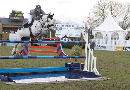 Mathieu Billot participe à sa première étape du Grand National en mars 2008 (il a 23 ans) avec Wiltana Vd Ruitershoeve, une fille de Clinton (© Archive PSV/Jean Morel)