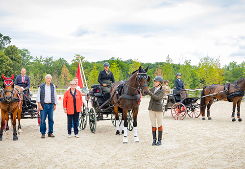 Podium de la compétition à un cheval, le Canada l'emporte grâce à Kelly Houtappels Bruder et son cheval FLIP et le numéro 1 mondial Mario Gandolfo