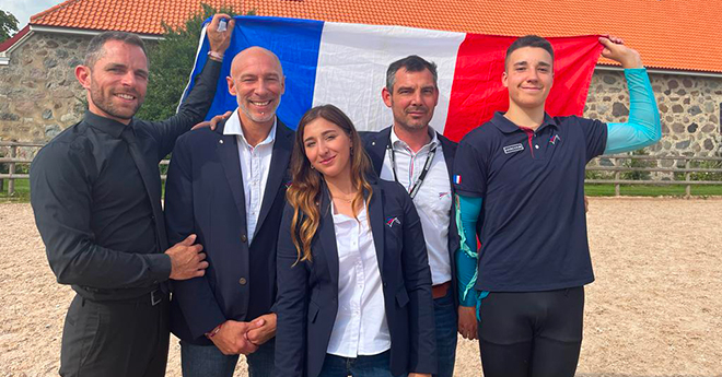 Sébastien Langlois, Romain Bernard, Manon Moutinho, François Athimon & Baptiste Terrier (©FFE)