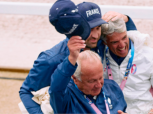 Le patron ! (© FFE / PSV & © FFE/J.Rodrigues)